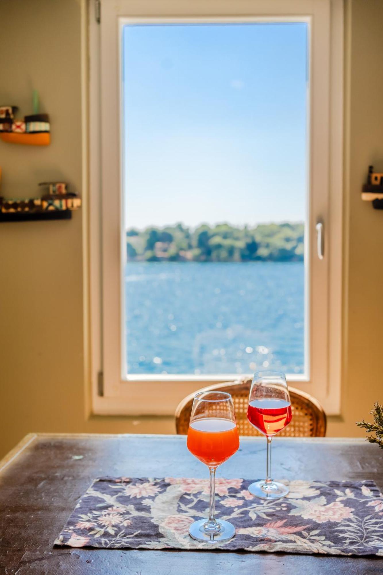 Apartment Mediterraneo Rovinj Luaran gambar