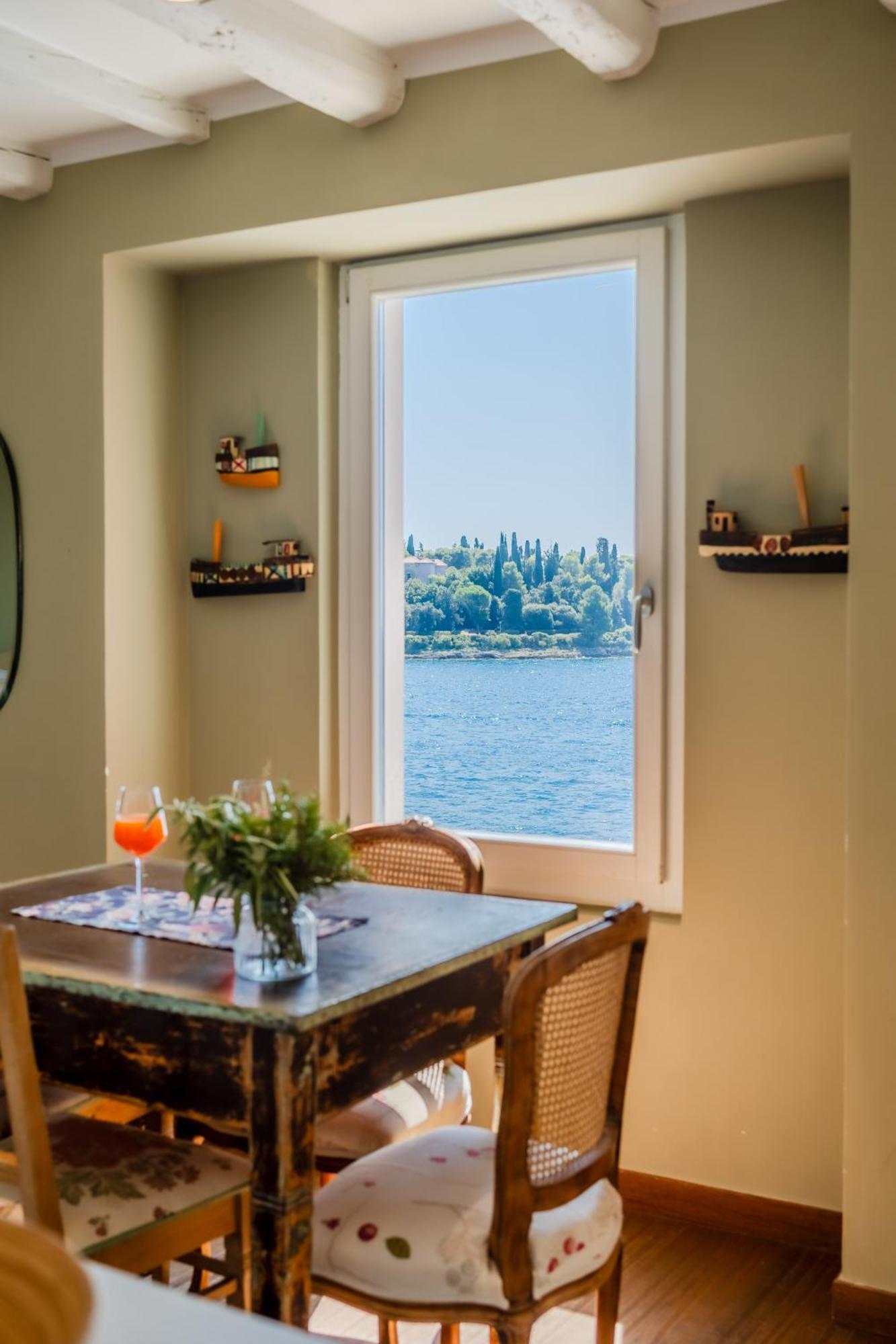 Apartment Mediterraneo Rovinj Luaran gambar