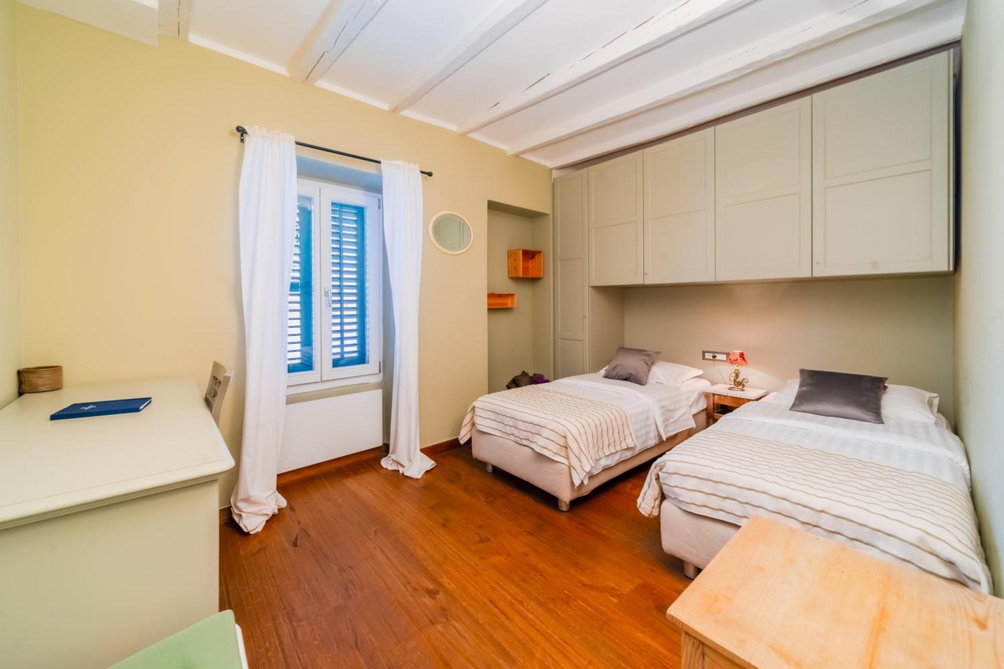 Apartment Mediterraneo Rovinj Luaran gambar