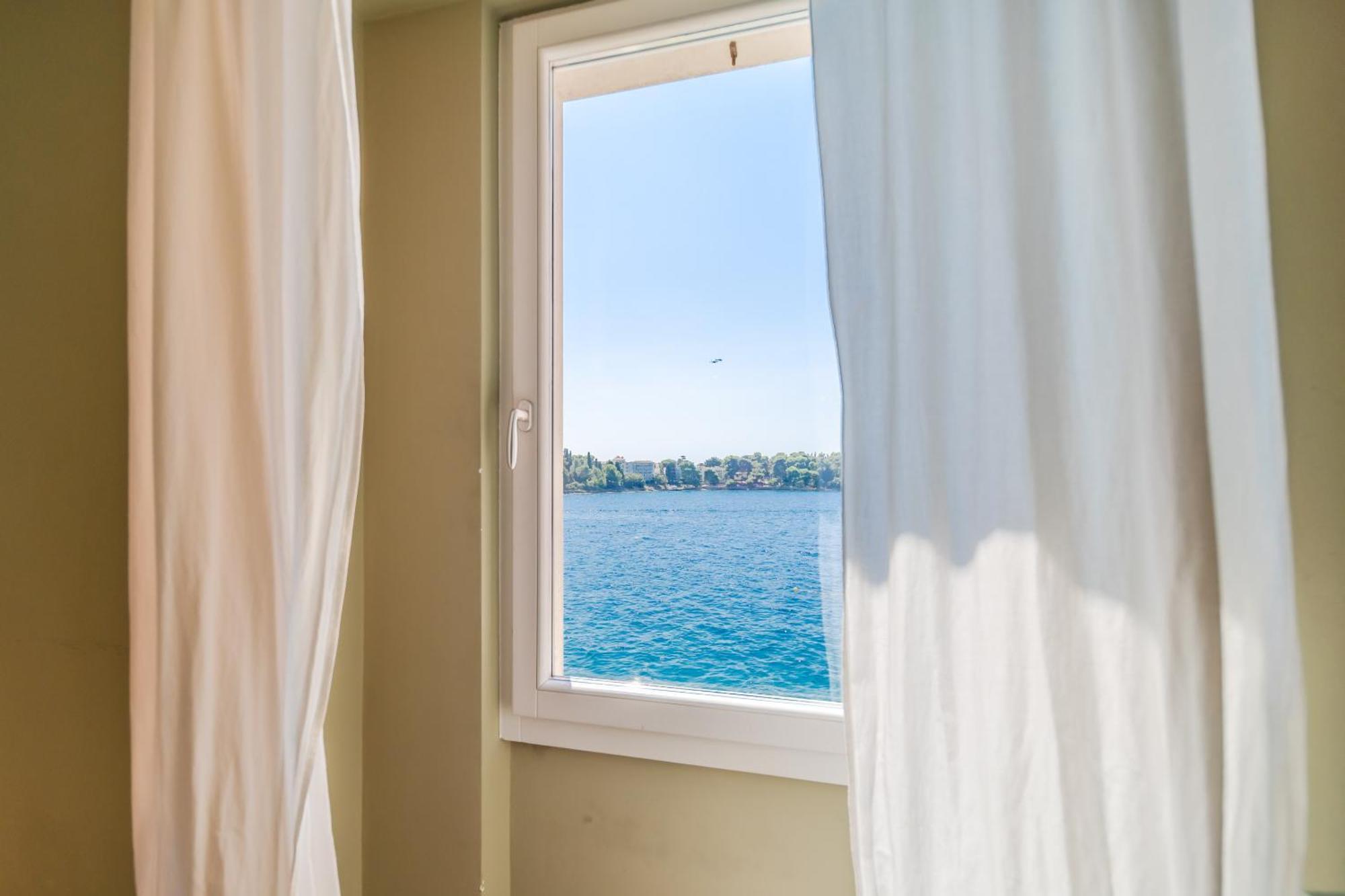 Apartment Mediterraneo Rovinj Luaran gambar