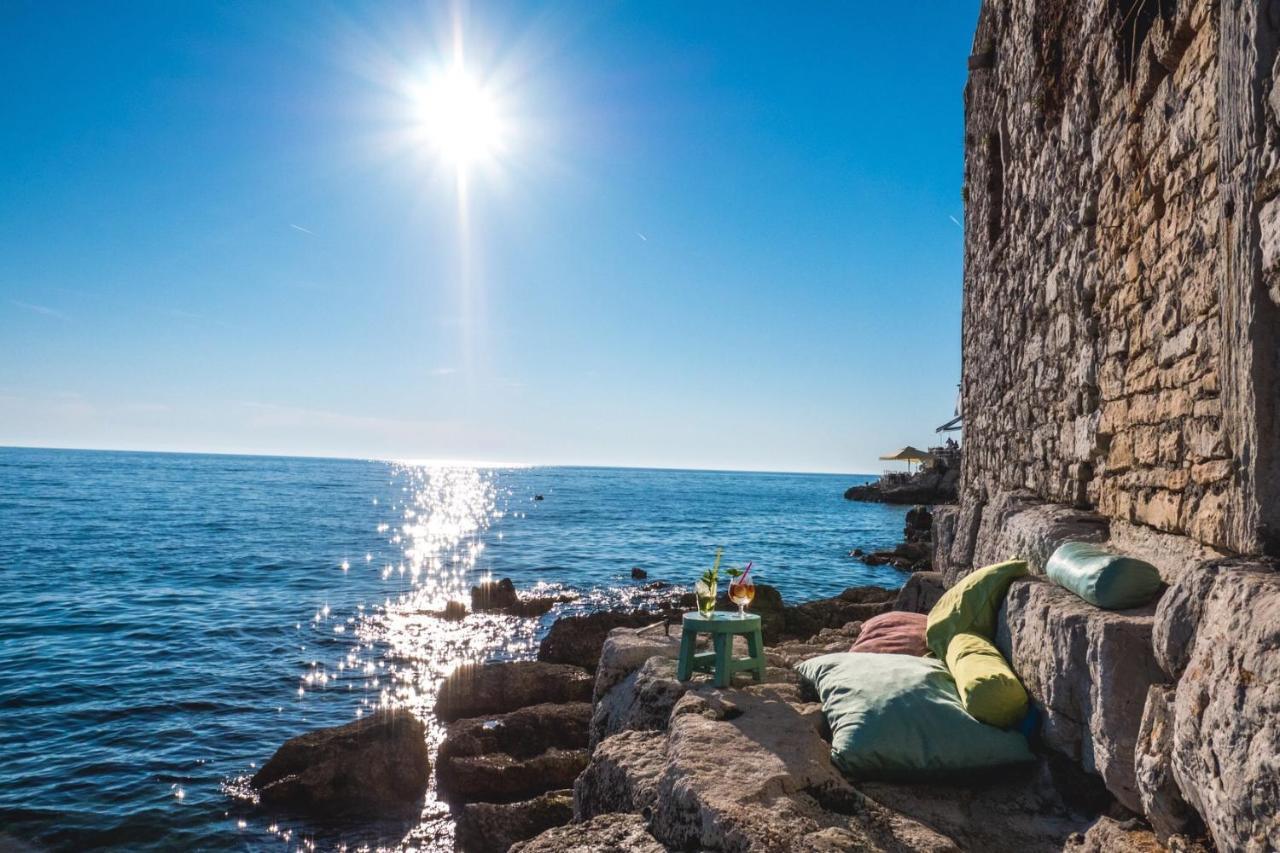 Apartment Mediterraneo Rovinj Luaran gambar